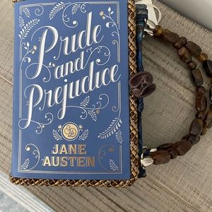 Unique Handbag!  Amazing & gorgeous Pride & Prejudice book made into a Handbag